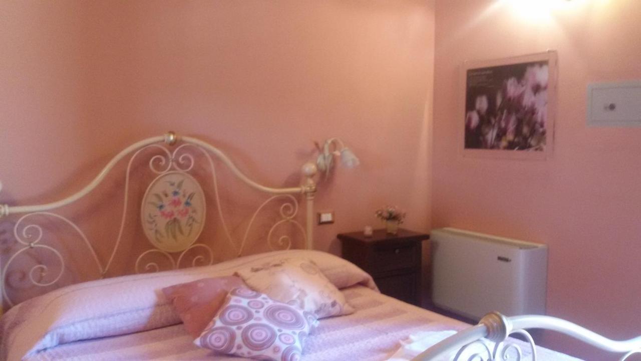 מונטסקודאיו Le Camere Di Nonna Mara מראה חיצוני תמונה