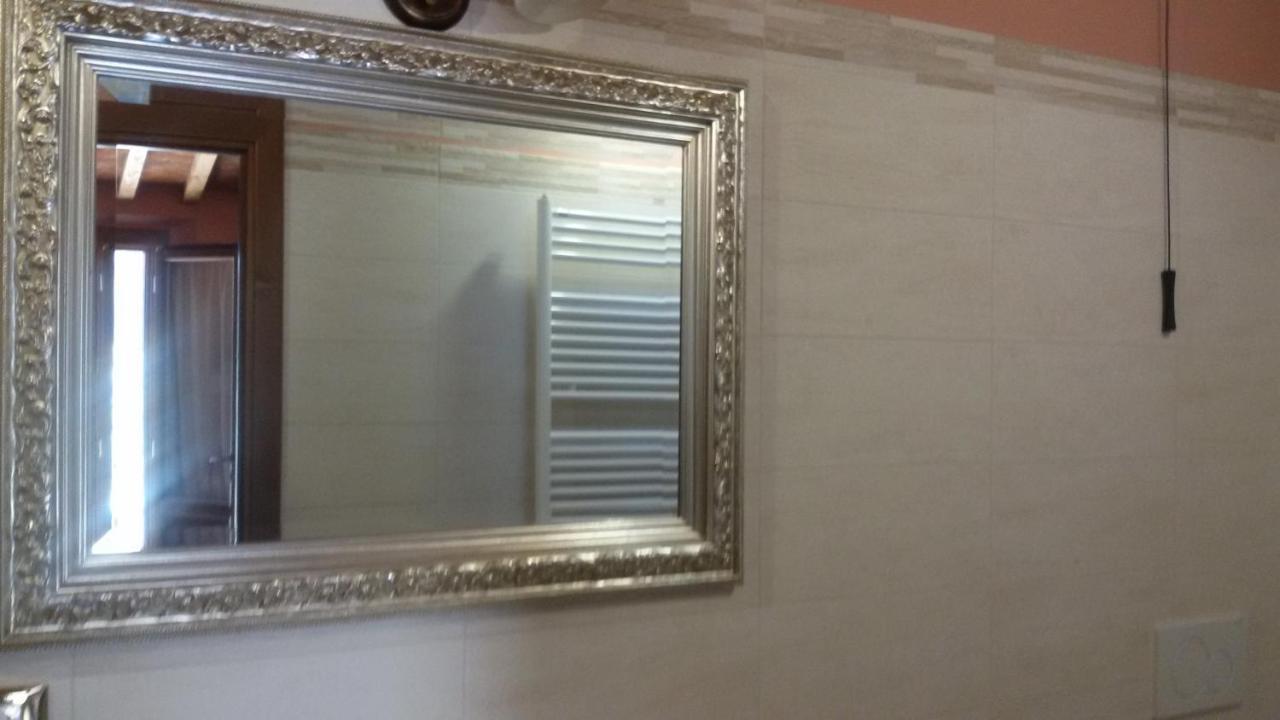 מונטסקודאיו Le Camere Di Nonna Mara מראה חיצוני תמונה